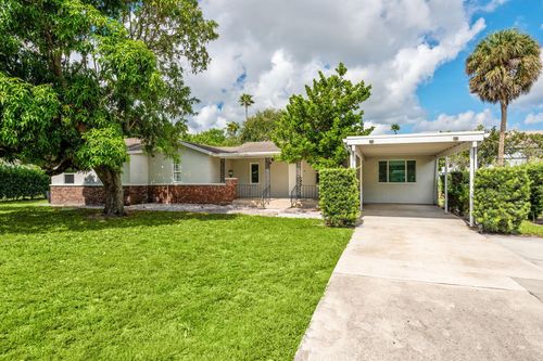8941 Sunset Dr, Palm Beach Gardens, FL, 33410-6273 | Card Image