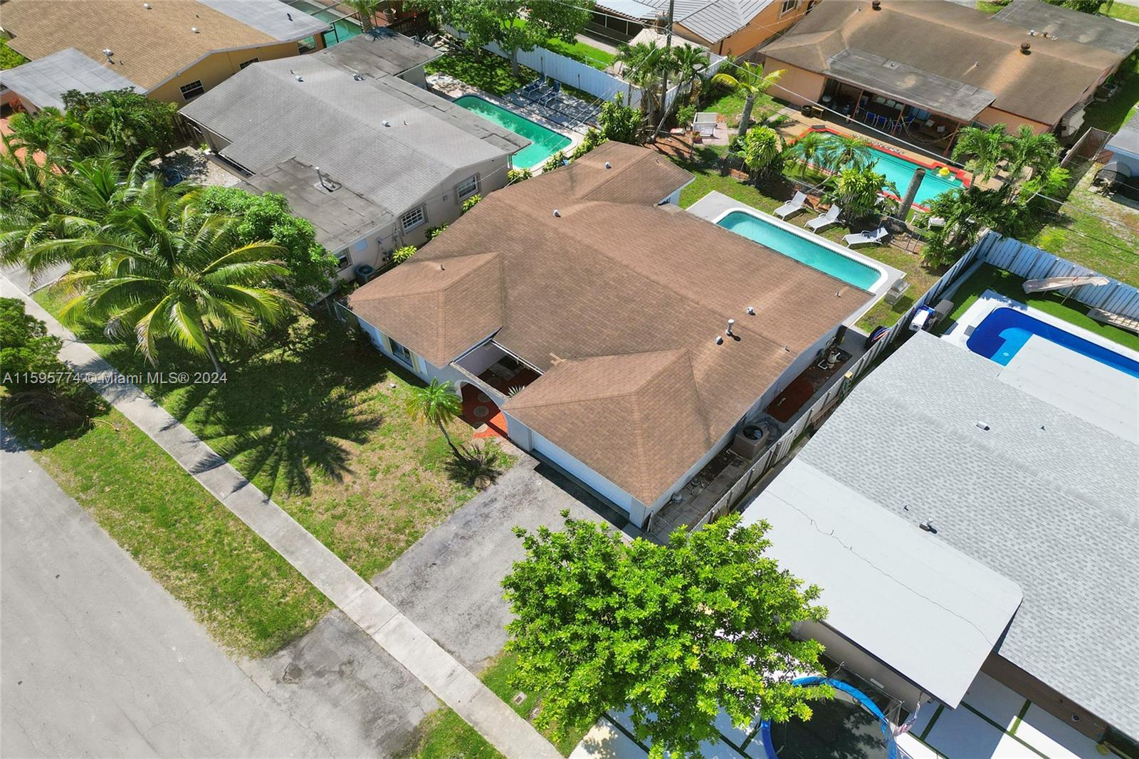 21st St, Sunrise, FL 33322