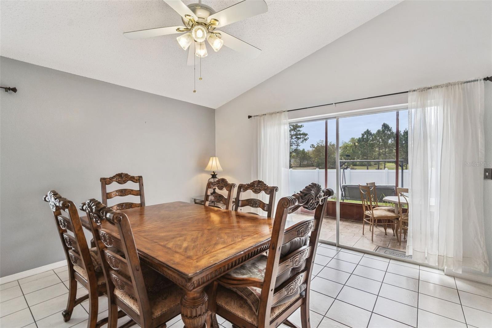 Residential in DAVENPORT 4