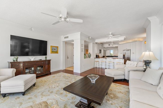 APT-122 - 1660 S Highway A1a, Condo with 3 bedrooms, 2 bathrooms and null parking in Jupiter FL | Image 16