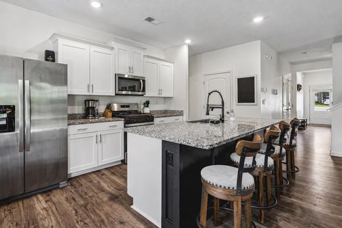 70 Charles Cir, Somerville, TN, 38068-9706 | Card Image