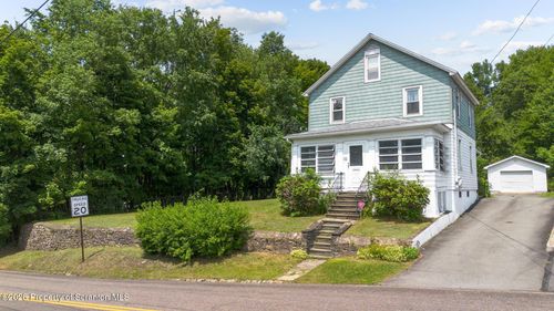 32 Reservoir St, Simpson, PA, 18407-1330 | Card Image