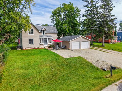 628 2nd Ave Sw, Stewartville, MN, 55976-8285 | Card Image