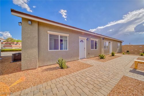 unit-4-1100 Nail Creek Ct, Pahrump, NV, 89048-7290 | Card Image
