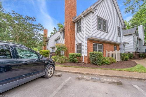 a-928 Saint Andrews Reach, Chesapeake, VA, 23320-8589 | Card Image