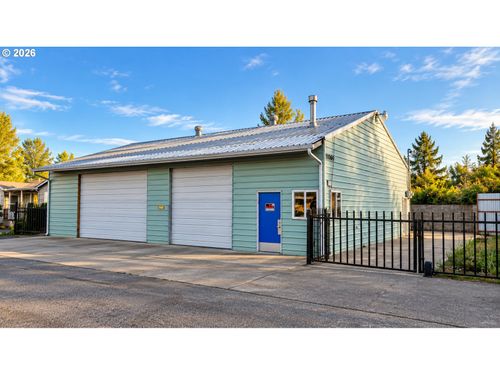 1089 28th St, Springfield, OR, 97477-4318 | Card Image