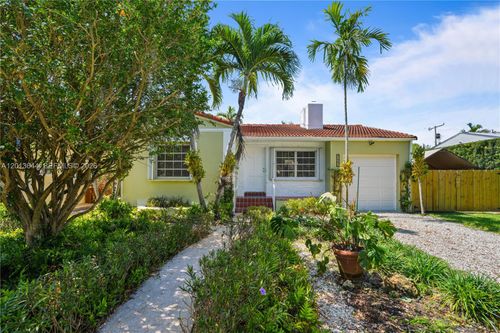 2460 Sw 24th St, Miami, FL, 33145-3618 | Card Image