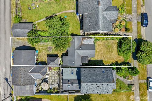 2512 Cedar St, Everett, WA, 98201-3149 | Card Image