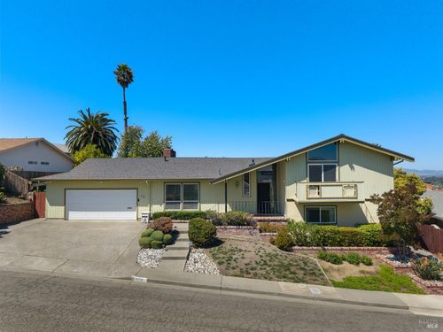 116 Silverview Court, Vallejo, CA, 94591 | Card Image