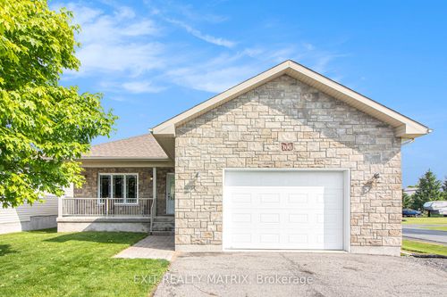 100 Royal Crt, Limoges, ON, K0A2M0 | Card Image