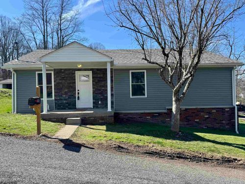 110 Sunshine Way, Fairmont, WV, 26554-2217 | Card Image