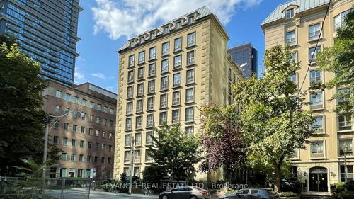 605-80 Charles St E, Toronto, ON, M4Y2W6 | Card Image
