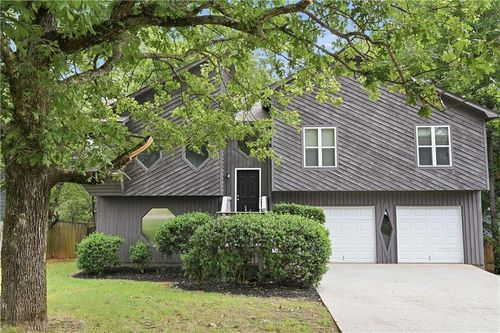 664 Wallington Way, Lawrenceville, GA, 30046-3124 | Card Image