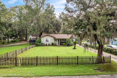 1893 East Road, JACKSONVILLE, FL, 32216 | Card Image