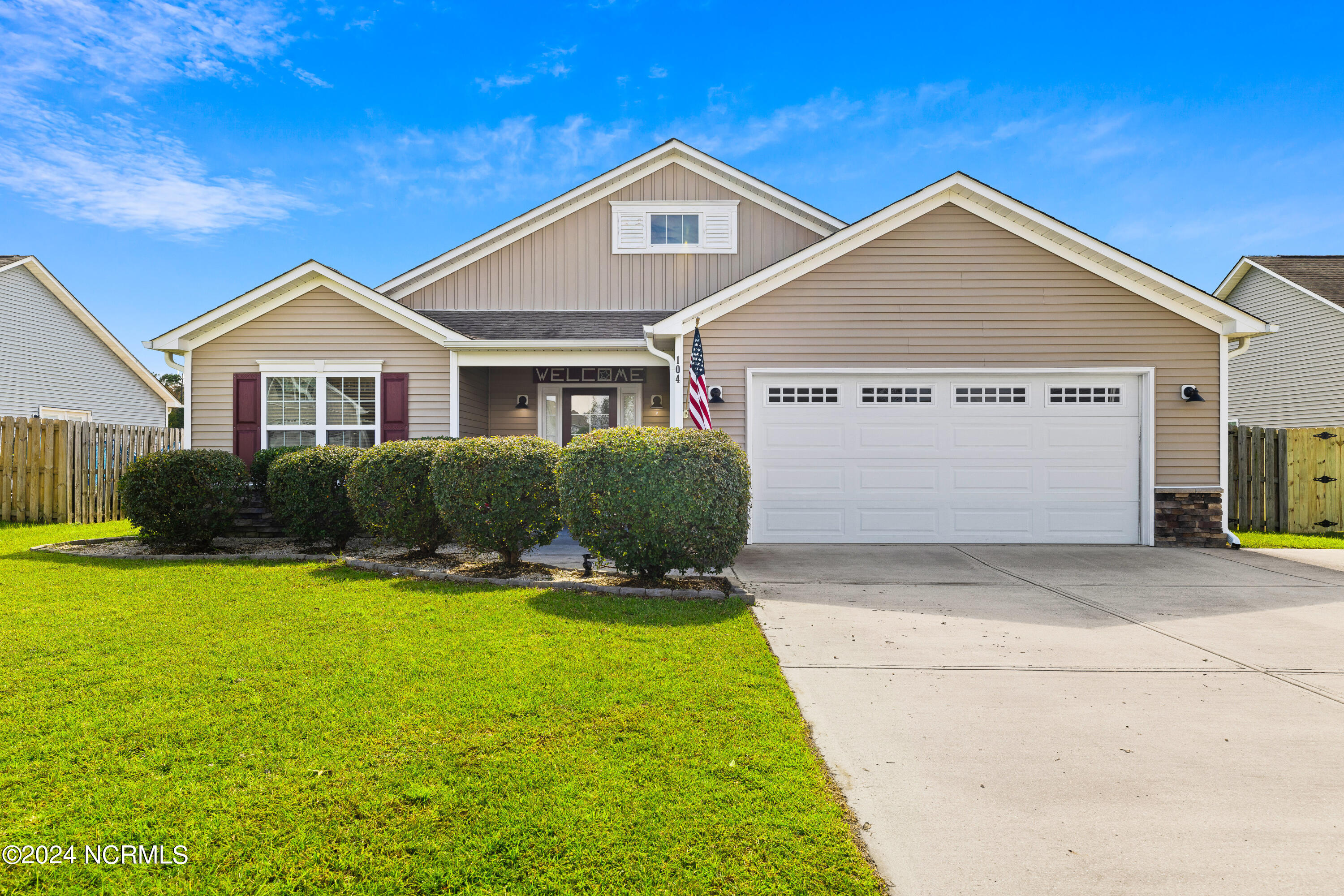 Sterling Glenn Dr, Rocky Point, NC 28457