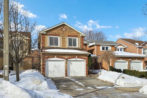 23 Heatherton Way, Thornhill, ON, L4J3E6 | Card Image