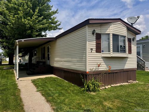 7-46000 Geddes Rd, Canton, MI, 48188-2349 | Card Image