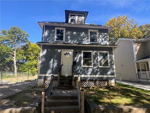 368 Parsells Ave, Rochester, NY, 14609-5209 | Card Image
