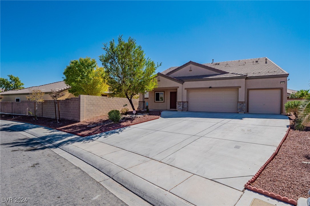 Bobby Pollard Ave, North Las Vegas, NV 89086