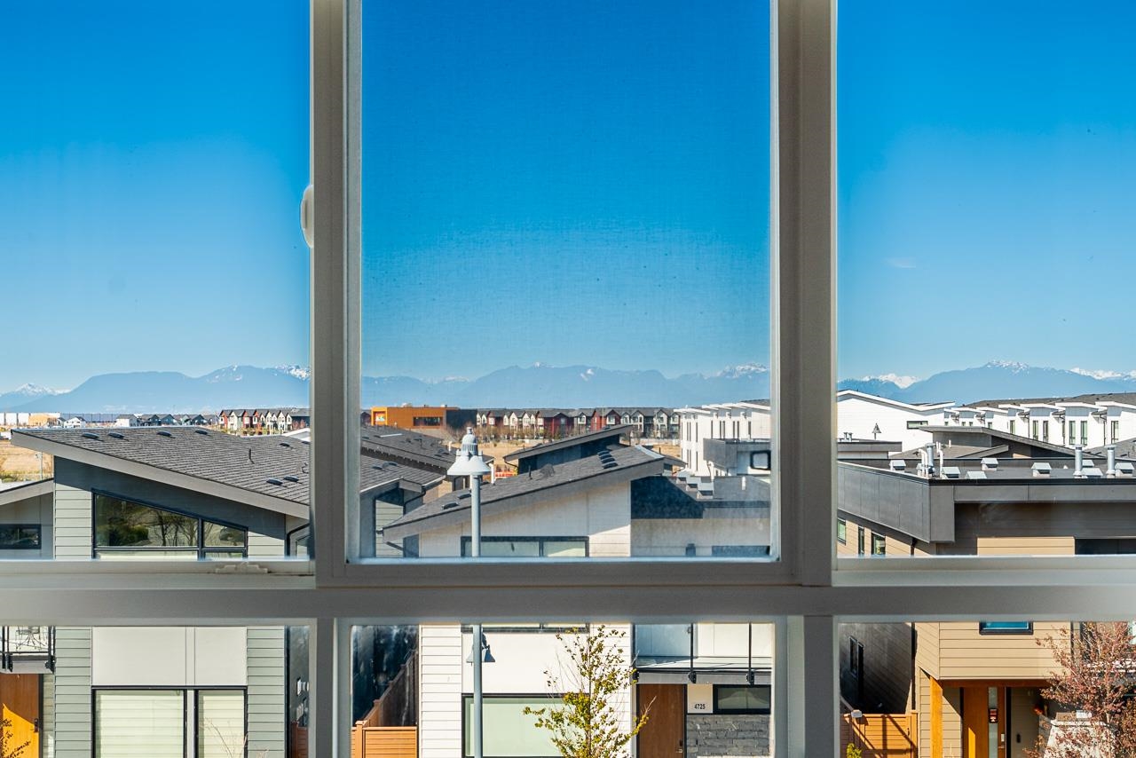 Residential in Tsawwassen