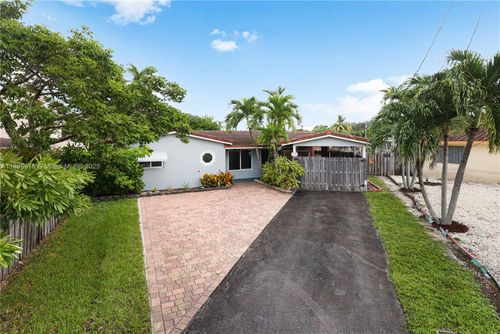 1831 Nw 33rd St, Oakland Park, FL, 33309-5732 | Card Image