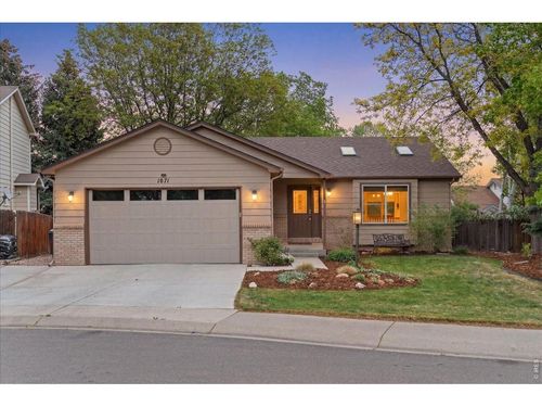 1071 Centennial Dr, Loveland, CO, 80538-1516 | Card Image