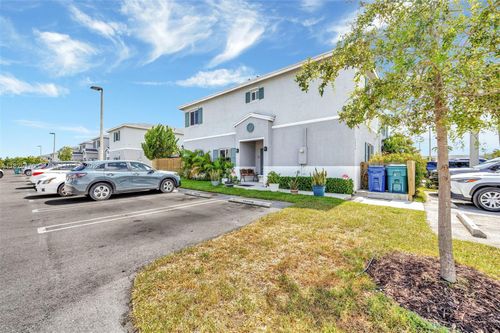 1205 Nw 4th Ln, Florida City, FL, 33034-3135 | Card Image