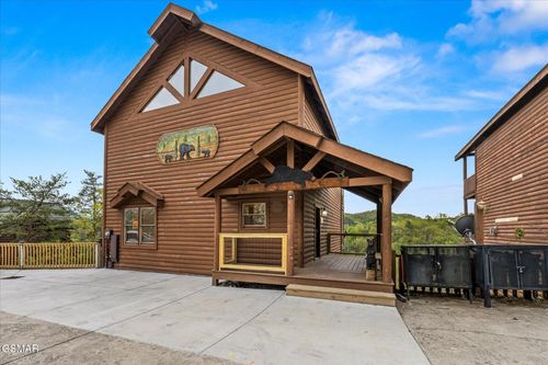 2014 Delta Dawn Dr, Sevierville, TN, 37862 | Card Image
