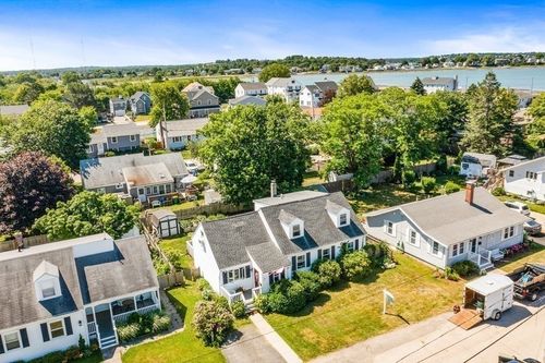 22 Touraine Ave, Hull, MA, 02045-2229 | Card Image