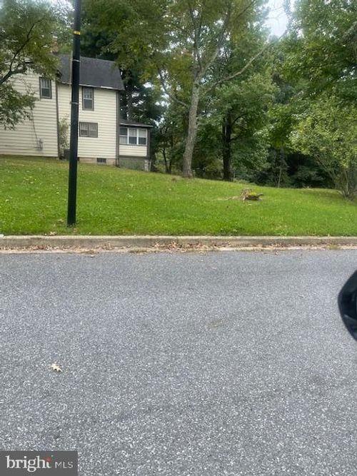 8811 Priscilla Ct, LANHAM, MD, 20706-3540 | Card Image