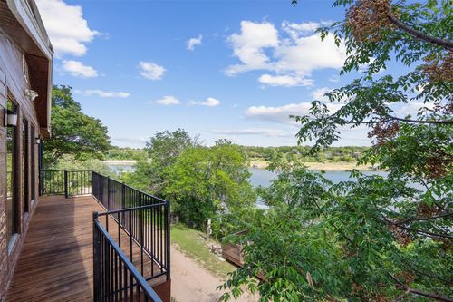 25413 Pedernales Point Dr, Spicewood, TX, 78669-1380 | Card Image