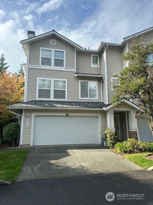 22715 43rd Ave S, Kent, WA, 98032-8467 | Card Image