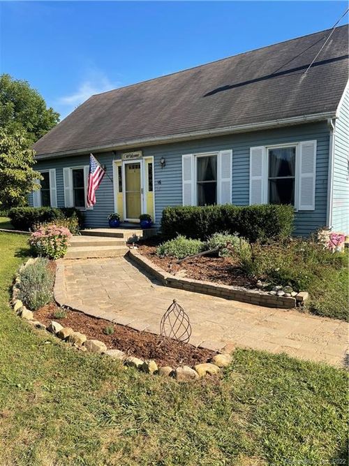 16 Browns Ln, East Canaan, CT, 06024-2615 | Card Image