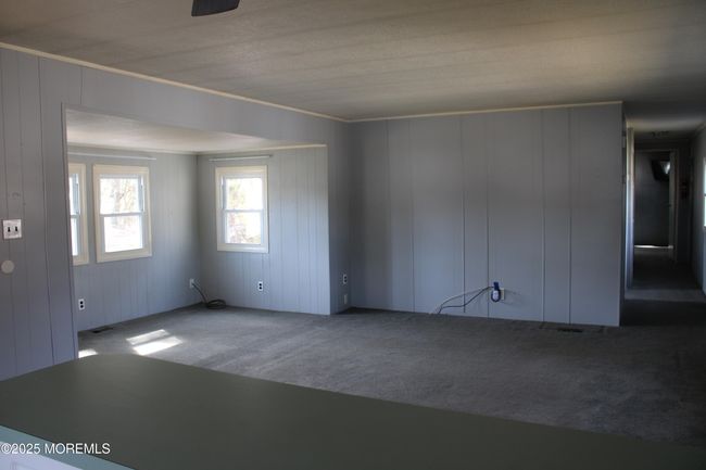 1 Eagle Dr, Home with 2 bedrooms, 1 bathrooms and 2 parking in Whiting NJ | Image 8