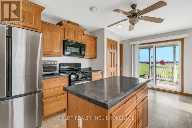 659 Port Maitland Road, Home with 3 bedrooms, 2 bathrooms and 2 parking in Haldimand (Dunnville) ON | Image 25