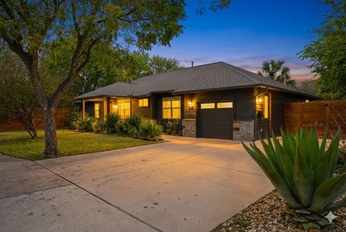 1808 Redd St, Austin, TX, 78745-1732 | Card Image