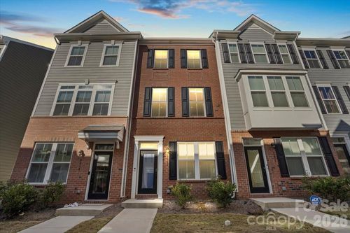 6222 Cleburne Ct, Charlotte, NC, 28217-0432 | Card Image