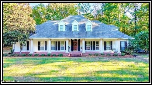 3709 Lyles Dr, Oxford, MS, 38655-5701 | Card Image