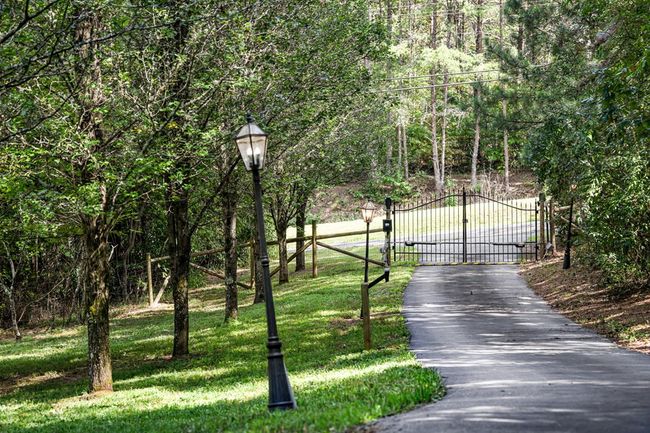 271 Postelle Rd, Home with 4 bedrooms, 4 bathrooms and 3 parking in Copperhill TN | Image 43