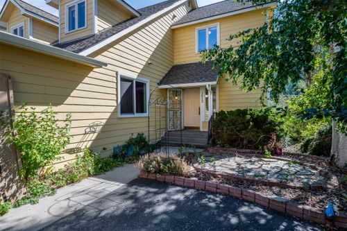 1813 Daniel Dr, Missoula, MT, 59802-4926 | Card Image