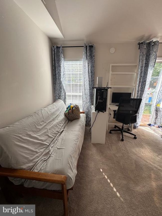 6215 Stonepath Cir, Townhouse with 2 bedrooms, 2 bathrooms and null parking in CENTREVILLE VA | Image 20