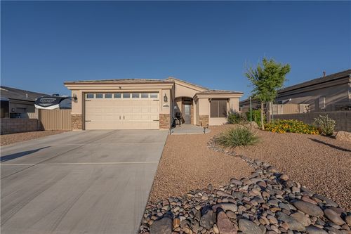 3392 Charleston St, Kingman, AZ, 86401-2313 | Card Image