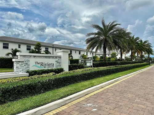 2661-2661 Se 10th St, Homestead, FL, 33035-2588 | Card Image