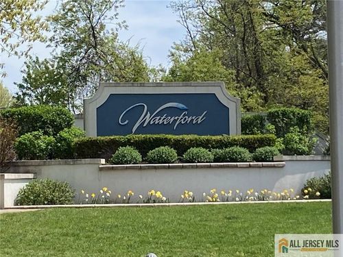 121 Waterford Dr, Edison, NJ, 08817-1912 | Card Image
