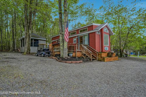 576 Warbler Dr, Covington Twp, PA, 18424 | Card Image