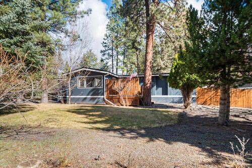60952 Mcmullin Dr, Bend, OR, 97702-9005 | Card Image