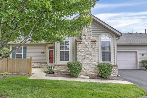7465 Red Maple Pl, Westerville, OH, 43082-7124 | Card Image