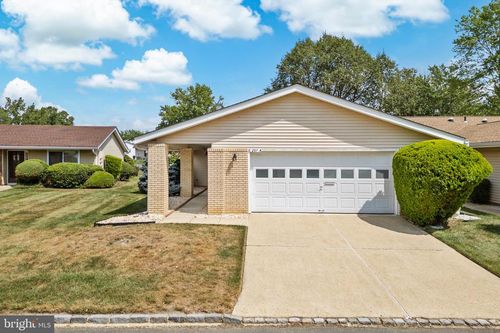 297 Yardley Dr, Monroe Township, NJ, 08831 | Card Image