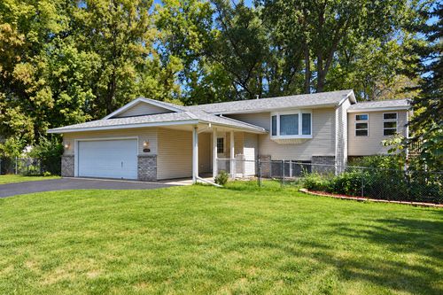 5506 Prospect Ave, White Bear Tp, MN, 55110-6447 | Card Image
