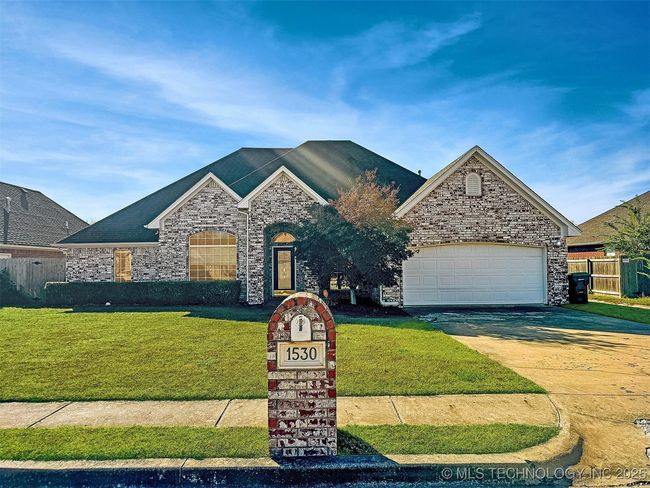 1530 Redwood Pl, House other with 4 bedrooms, 3 bathrooms and null parking in Tahlequah OK | Image 5